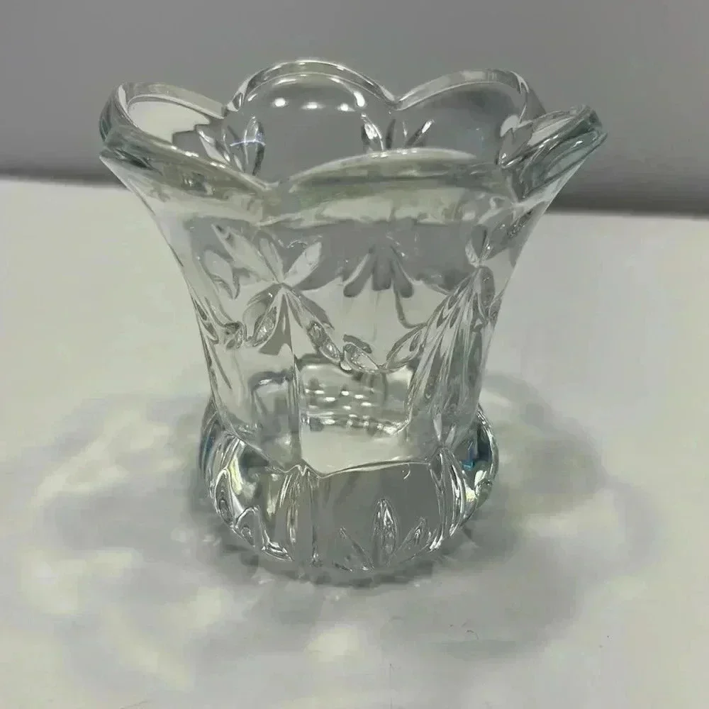 Fostoria 24% lead crystal bud vase / toothpick holder made in‎ Germany